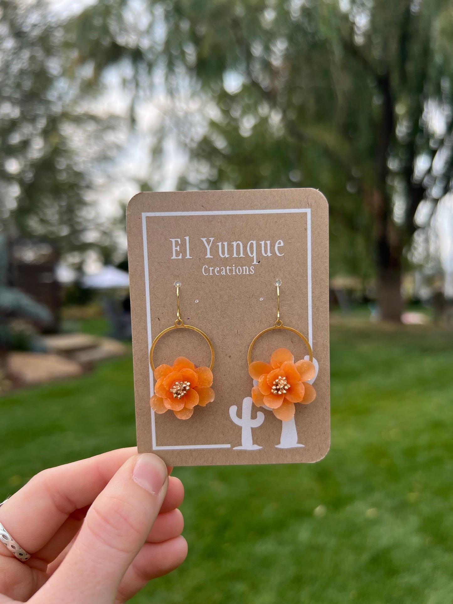 Orange gold flowers
