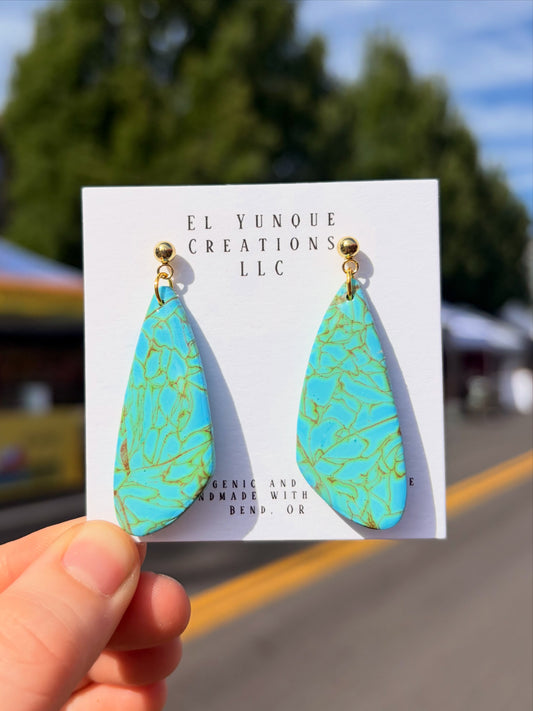Turquoise marble drops