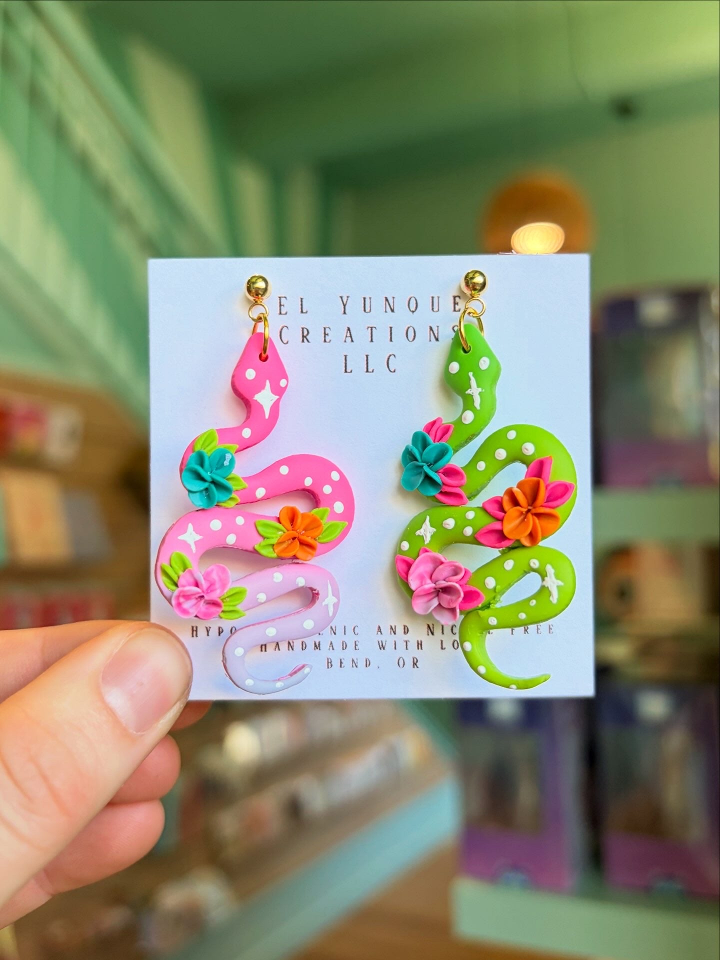 Multicolor snakes
